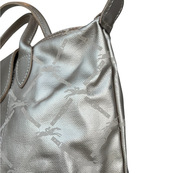 Longchamp Limited Edition Gold Metallic Logo Design Le Pliage Tote Bag EUC - Picture 6 of 9